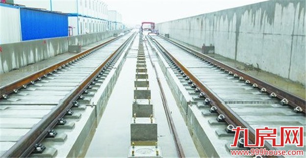 1号线轨道试验段完成铺设 全线轨道铺设预计明年3月底完成——九房网