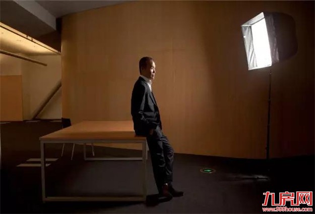 王石 我们欠你一个最佳演员奖!——九房网 王石 我们欠你一个最佳演员奖!——九房网