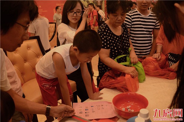 首届九房网全城博饼节圆满落幕！2万元现金被这个人博走了！——九房网