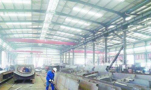 别样假期：翔安受台风影响的工地 节日加班加点抢回延误工期——九房网