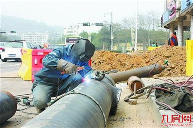 厦老旧小区燃气管道改造工程持续推进 六小区年内可用上管道气——九房网