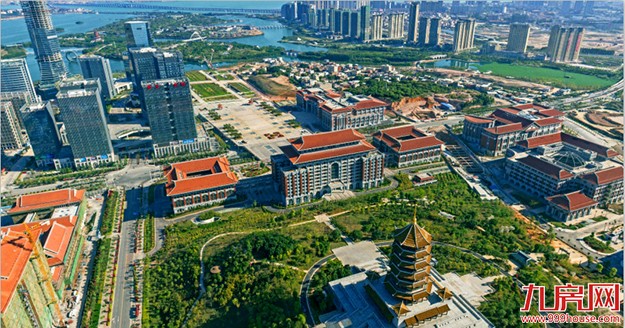 龙湖·春江星座：地铁时代生活范本 揽胜公馆样板间3.18开放——九房网