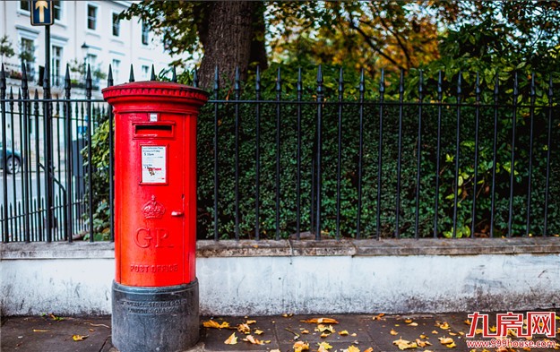 温度启城 | 青春不散场，你是否还臻藏着当年的毕业照？——九房网