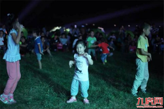 十里蓝山：音乐、露营、烧烤、花海...带上孩子来撒欢吧！——九房网