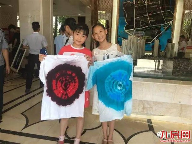 首开·褐石墅：褐石另类艺术 回忆像花永远开在手心里——九房网