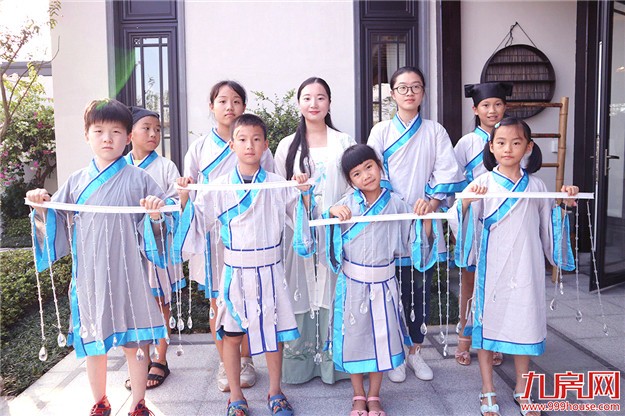 艺术课堂 | 帘卷春风，清香自来——九房网