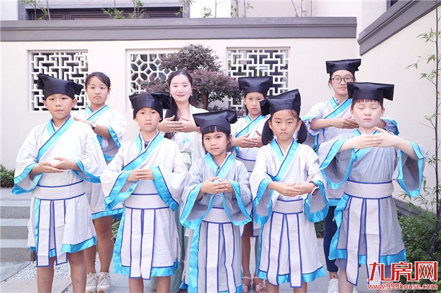 艺术课堂 | 帘卷春风，清香自来——九房网