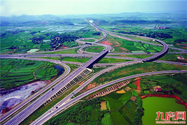 预计今日夜间 入厦主要道路将迎车流小高峰——九房网