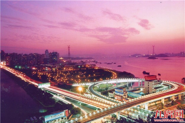 今年前8个月厦门网络销售高速增长 增速居全省首位——九房网