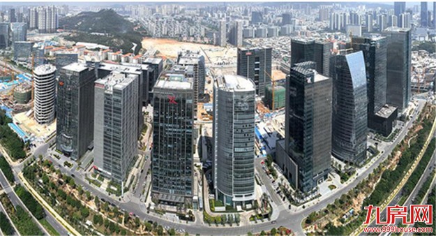 千人节日奋战岛外新城 厦门市副市长慰问广大干部职工——九房网