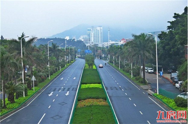 厦高速各匝道口新系统上岗 倒车被拍罚200元扣12分——九房网 厦高速各匝道口新系统上岗 倒车被拍罚200元扣12分——九房网