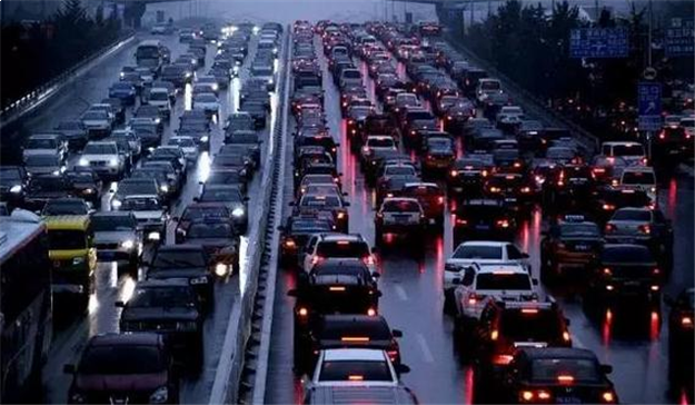 厦门交警发布元旦出行提示 明日17时迎来出岛高峰——九房网