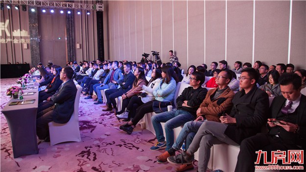 厦门·华玺：荣获“2017年度金牌户型楼盘”大奖——九房网