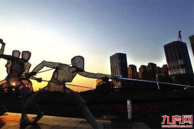 楼市降价陷困局：刚需盼降价 地产商想降担心降价更没人买——九房网