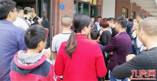 商铺火了!!!直击邻里荟双层商铺清新样板开放盛况——九房网