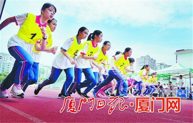 中招体育第二阶段考试昨开考 今年报名游泳的考生进一步增加——九房网 中招体育第二阶段考试昨开考 今年报名游泳的考生进一步增加——九房网