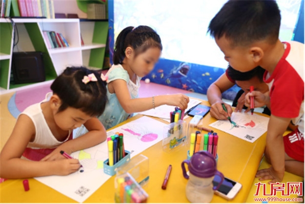 像一棵海草海草，在深海里舞蹈~——九房网