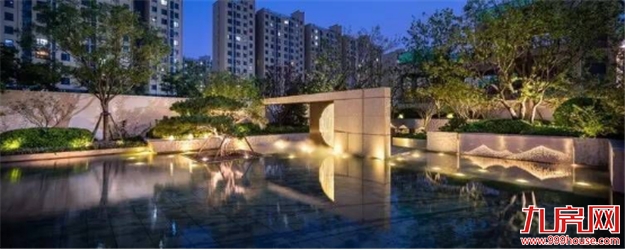 以光为引，让世界聚光厦门——九房网