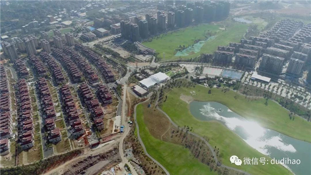 福建科鑫夺得龙岩紫金山体育公园3号宅地 楼面价4762元/㎡——九房网