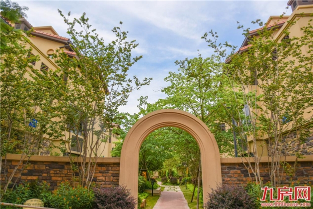 联发橄榄墅:首付70万起,你买到的不只是一套别墅!——九房网 联发橄榄墅:首付70万起,你买到的不只是一套别墅!——九房网