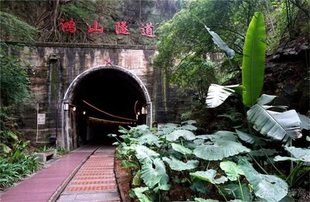 厦门一中霸屏热搜!《快把我哥带走》还带火了这些厦门美景...——九房网 厦门一中霸屏热搜!《快把我哥带走》还带火了这些厦门美景...——九房网