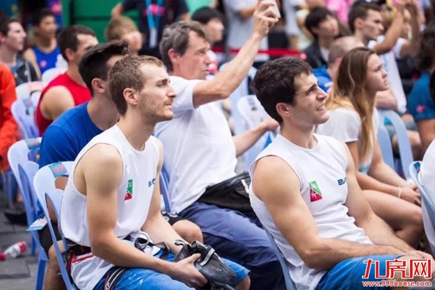 聚焦世界杯 | 攀岩世界杯厦门站逐年“升级”——名将从这里“攀”向东京奥运——九房网