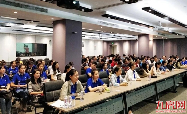 聚焦世界杯 | 攀岩世界杯厦门站逐年“升级”——名将从这里“攀”向东京奥运——九房网