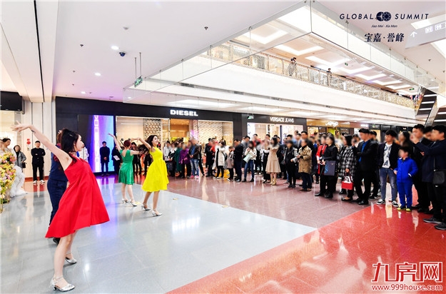 号外，号外！今天你的朋友圈已被刷爆！——九房网