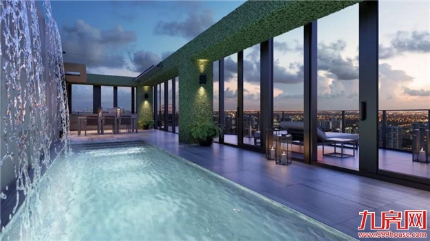 那一年盛夏，蔚蓝，那是一面，坠入山谷的天空之境…——九房网