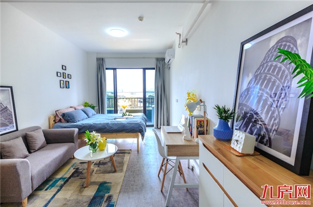 龙湖集团业绩会 - 龙湖冠寓“坚定前行”且赚钱可期——九房网