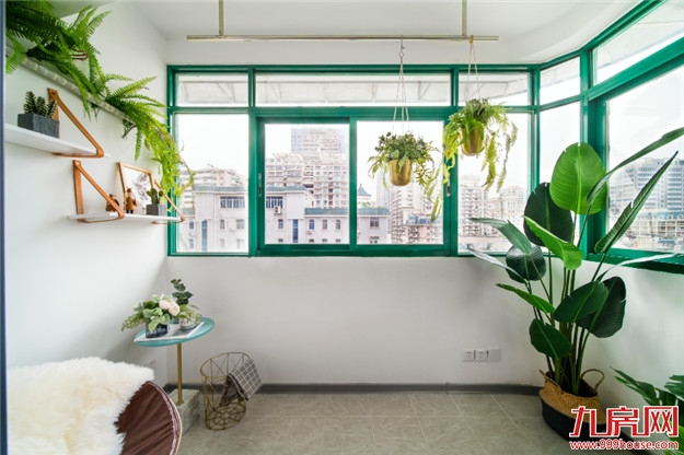 龙湖集团业绩会 - 龙湖冠寓“坚定前行”且赚钱可期——九房网