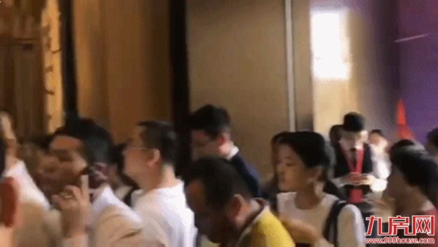 傻眼了！上千买房人出动！有盘大卖近40套！厦门楼市又暴起了？——九房网