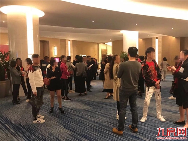 刚刚,厦门又一豪宅连夜抢开!265套房被疯抢!场面极其火爆!——九房网 刚刚,厦门又一豪宅连夜抢开!265套房被疯抢!场面极其火爆!——九房网