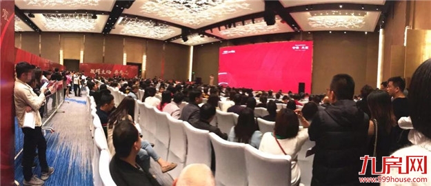 刚刚,厦门又一豪宅连夜抢开!265套房被疯抢!场面极其火爆!——九房网 刚刚,厦门又一豪宅连夜抢开!265套房被疯抢!场面极其火爆!——九房网