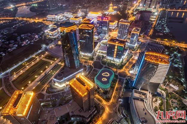 这座城中，你是我最后的乌托邦——九房网