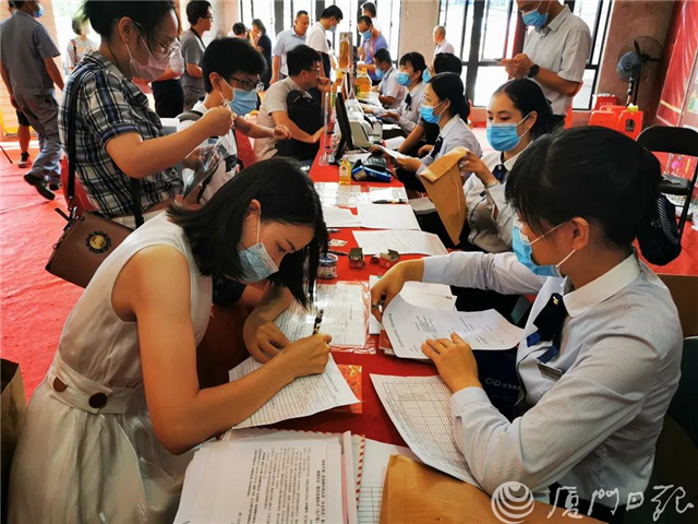 厦门首个保障房地铁社区正式交房！今起至12日办手续——九房网