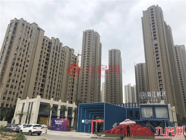 最新实探！8盘争夺！最低12727元/㎡！价格战打响？——九房网