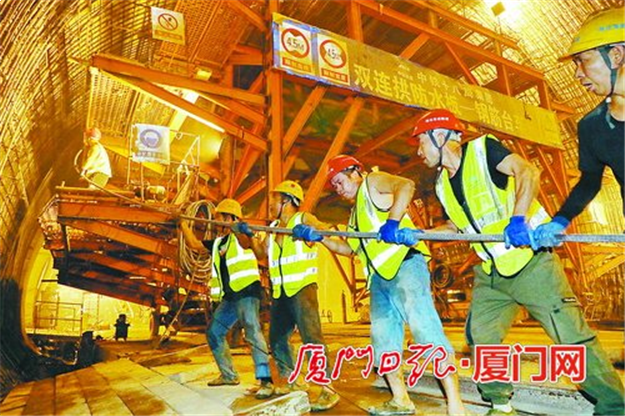 本月还将有15个项目集中开工，总投资规模约77.4亿元——九房网