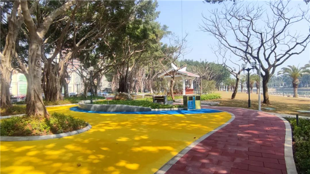 你家的“后花园”开放啦！筼筜湖畔多了两个口袋公园！快去逛逛~——九房网