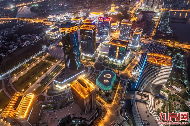 大悦地标&壹号著作,敬献湾心时代——九房网 大悦地标&壹号著作,敬献湾心时代——九房网