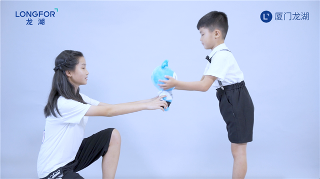 弟弟妹妹,这次的舞台换你们——九房网 弟弟妹妹,这次的舞台换你们——九房网