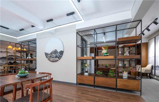 情感这样的奢侈品，龙湖竟提供了七样——九房网