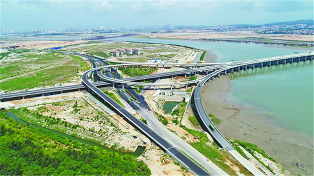 新机场片区首座大型互通立交工程完工——九房网