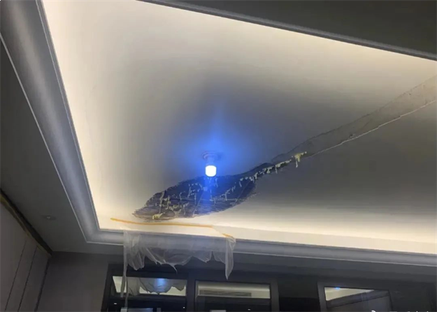 业主集体退房!精装变惊装!交房问题频发!金茂身陷“维权潮”?——九房网 业主集体退房!精装变惊装!交房问题频发!金茂身陷“维权潮”?——九房网