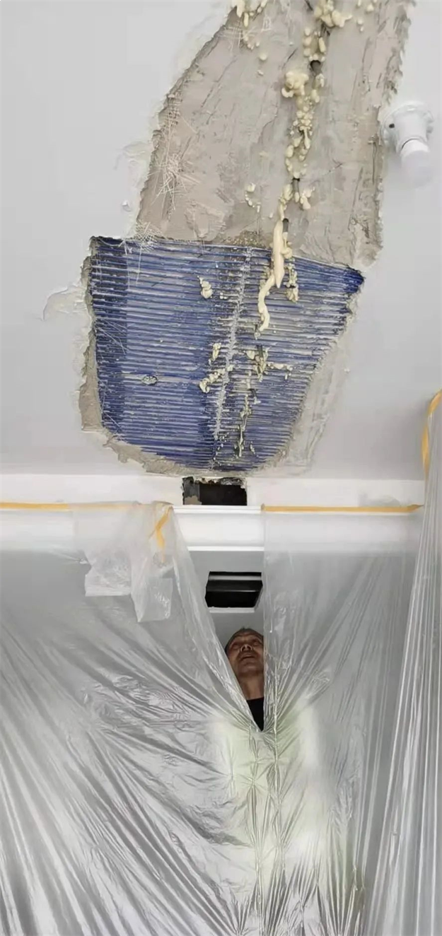 业主集体退房!精装变惊装!交房问题频发!金茂身陷“维权潮”?——九房网 业主集体退房!精装变惊装!交房问题频发!金茂身陷“维权潮”?——九房网