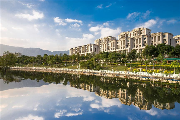 龙湖首开·景粼原著|尺度难得大平墅 席位锐减——九房网 龙湖首开·景粼原著|尺度难得大平墅 席位锐减——九房网