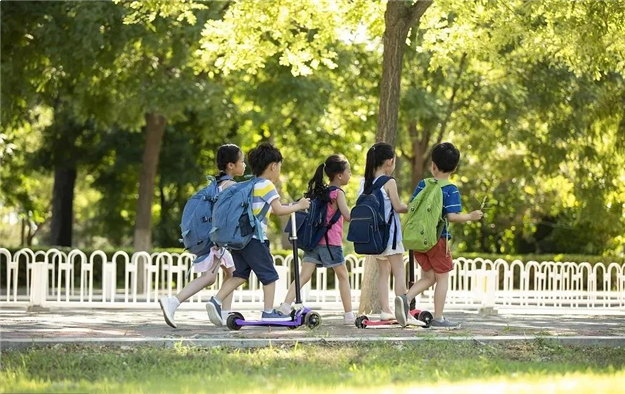 龙湖·春江天玺|名校近一点 孩子成长大不同——九房网 龙湖·春江天玺|名校近一点 孩子成长大不同——九房网