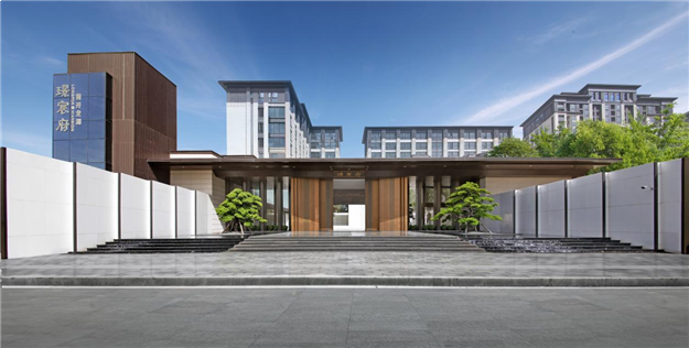 立面中的“大门道”!品阅墅居高贵美学——九房网 立面中的“大门道”!品阅墅居高贵美学——九房网