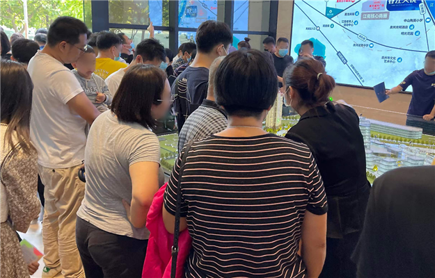 春江天镜丨实力炸场!龙湖携超级“光合”户型来了!——九房网 春江天镜丨实力炸场!龙湖携超级“光合”户型来了!——九房网