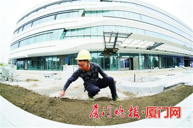 环东海域医院项目全力冲刺,预计下半年竣工——九房网 环东海域医院项目全力冲刺,预计下半年竣工——九房网